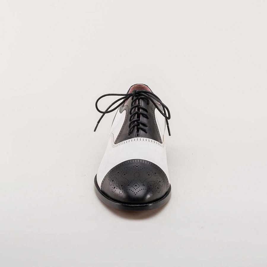 Miehet American Duchess | Miesten Dandy Vintage Cap Toe Oxfords (Musta/Valkoinen)